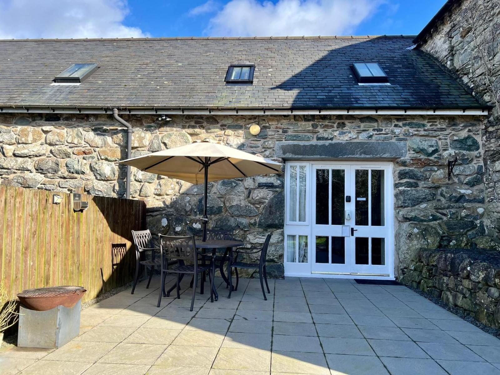 Dolgun Uchaf Historic B&B And Cottages In Snowdonia Dolgellau Exterior foto