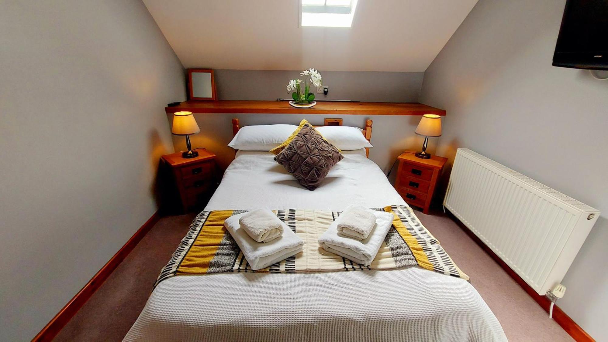 Dolgun Uchaf Historic B&B And Cottages In Snowdonia Dolgellau Exterior foto